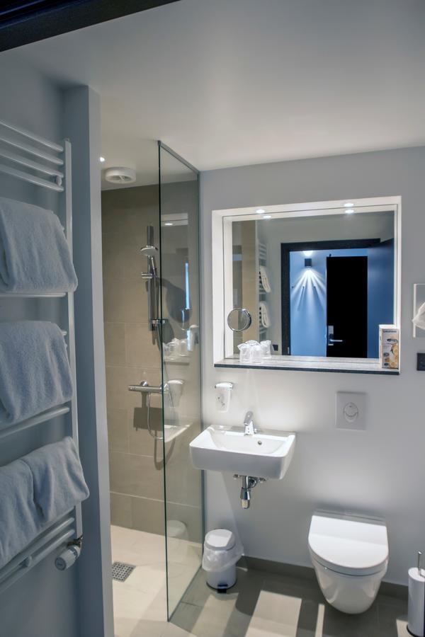 Hotel 6400 ซันเดอร์เบิร์ก ภายนอก รูปภาพ